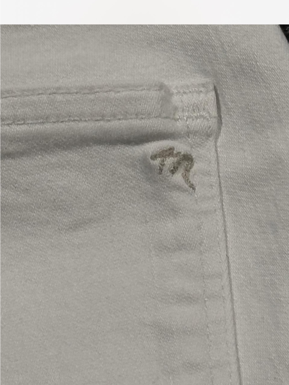 Madewell 10” High Rise Skinny Button-Fly Jeans with Frayed Hem - Picture 5 of 6